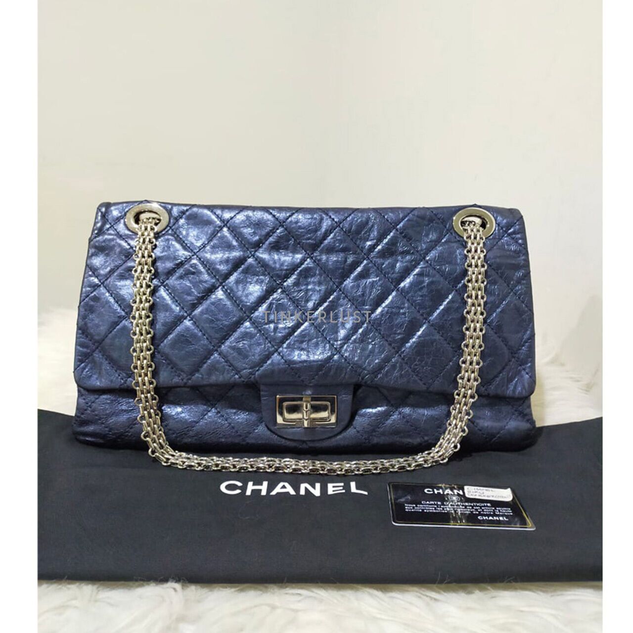 tas shoulder bag Chanel Reissue Navy Blue Metallic Calfskin 12 SHW Shoulder Bag Tinkerlust